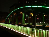 ライトアップされた柳橋